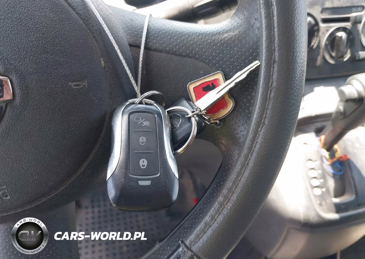 2015 Nissan Nv200 S VIN:3N6CM0KN8FK712359 - 11