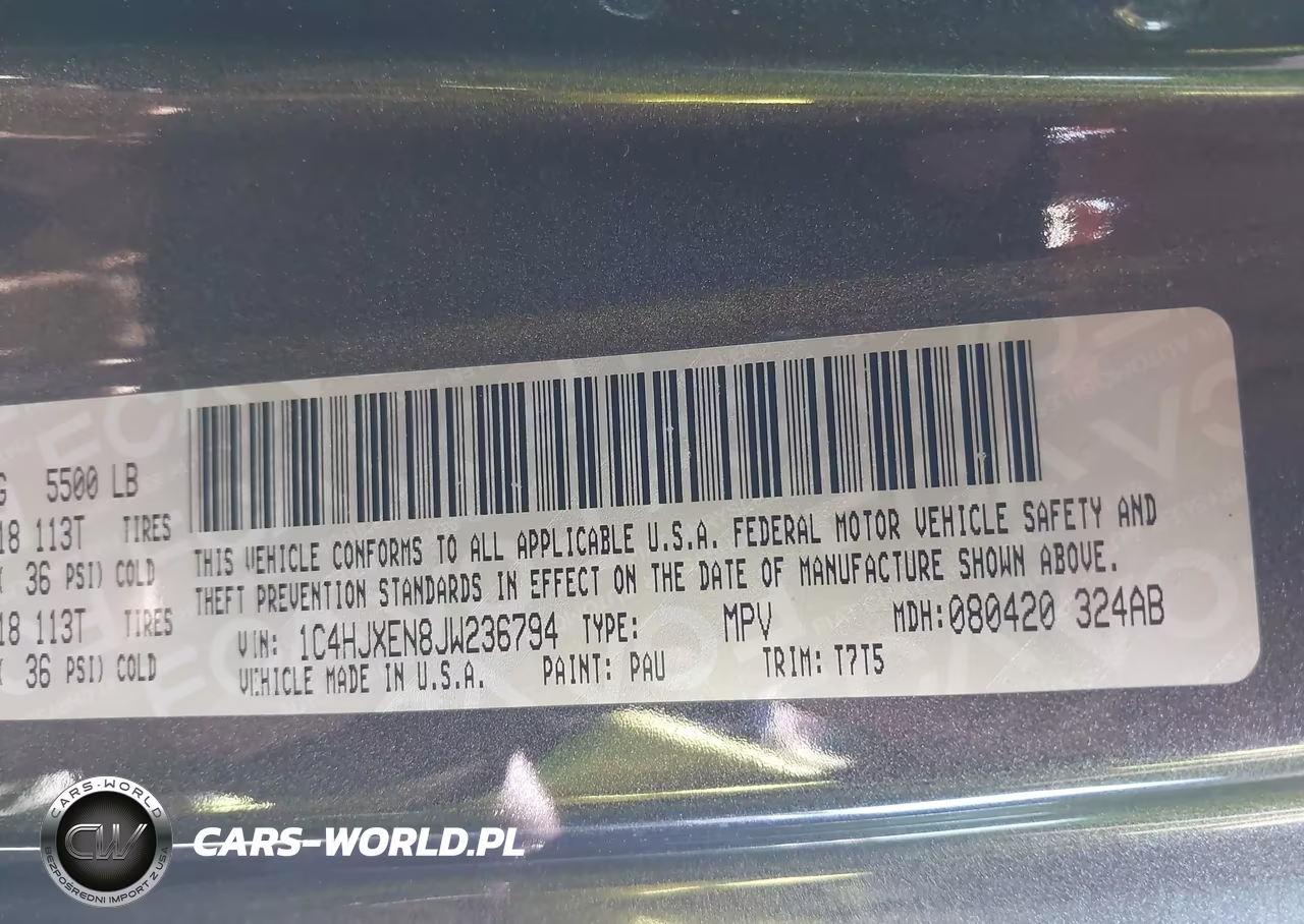 2018 Jeep Wrangler Unlimited Sahara 4X4 VIN:1C4HJXEN8JW236794 - 9