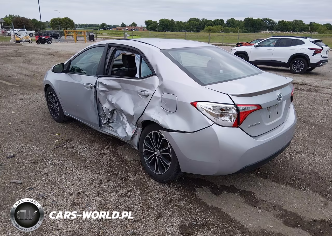 2015 Toyota Corolla S Plus VIN:5YFBURHEXFP191152 - 3