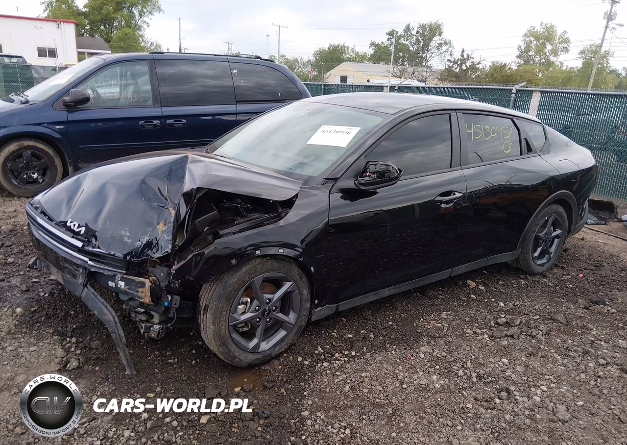 2025 Kia K4 Lxs VIN:3KPFT4DEXSE160945 - 2