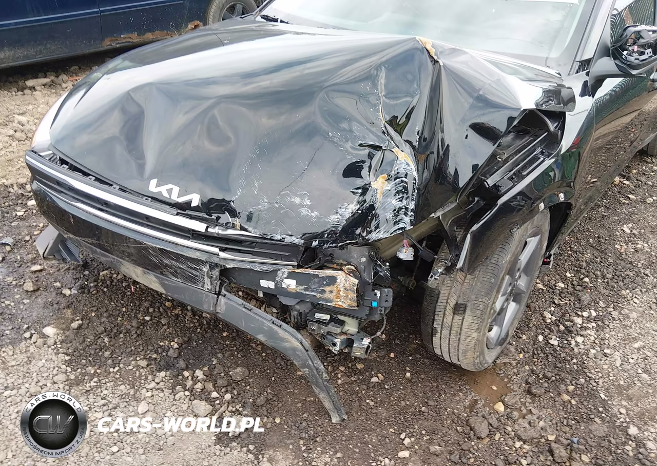 2025 Kia K4 Lxs VIN:3KPFT4DEXSE160945 - 6