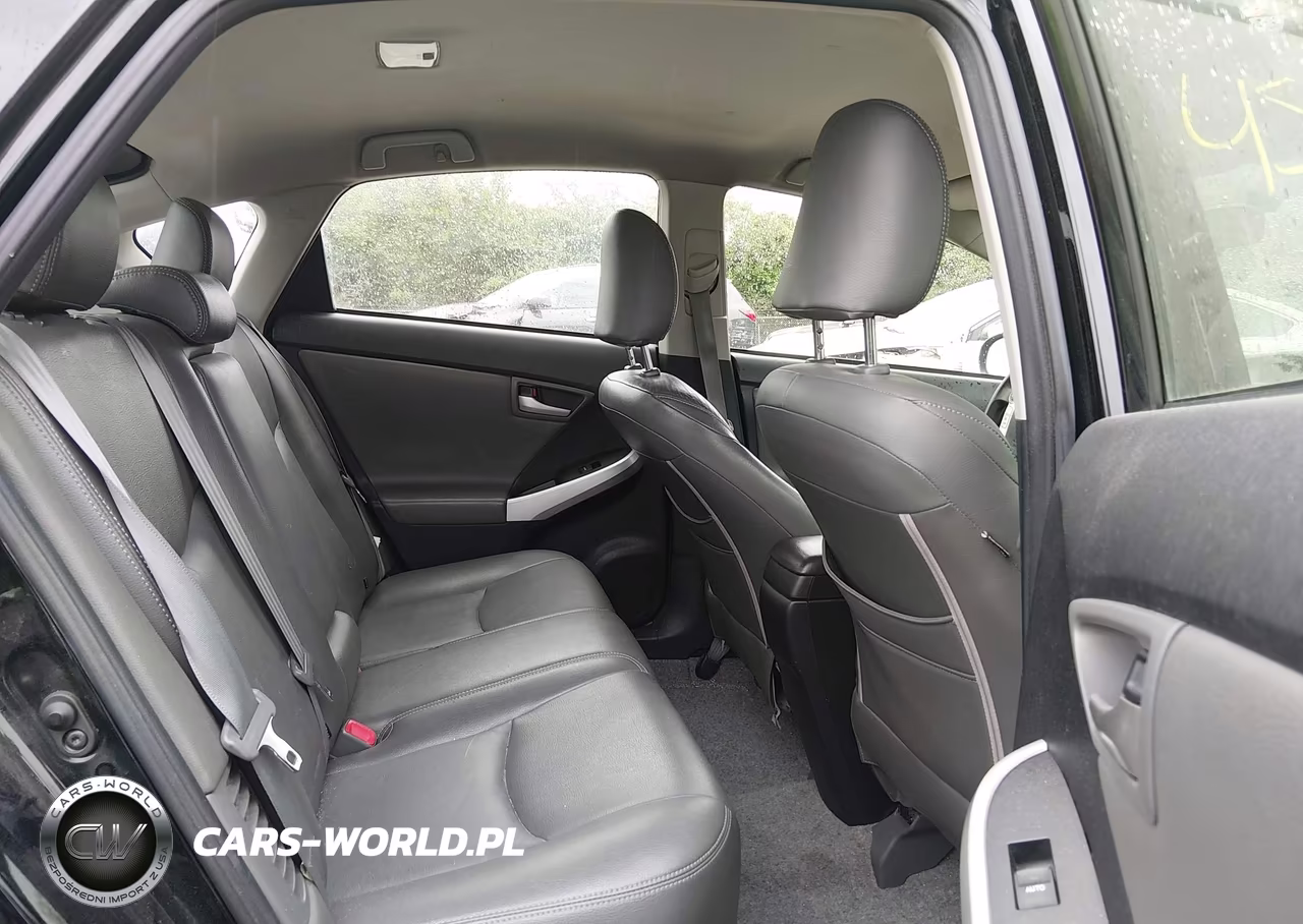 2012 Toyota Prius Three VIN:JTDKN3DU1C1581564 - 8