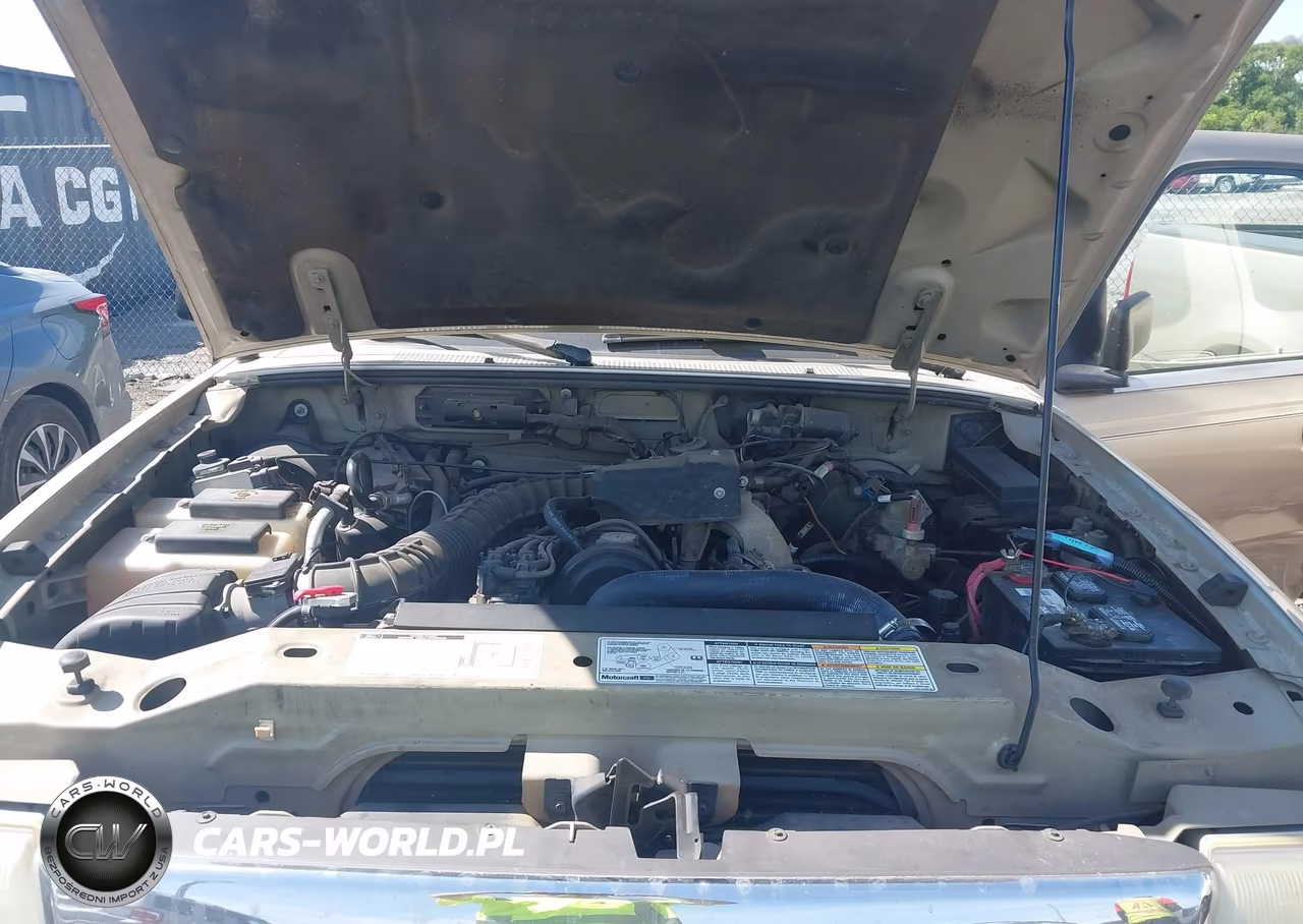 2000 Ford Ranger Xl-Xlt VIN:1FTYR10C0YPC02154 - 10