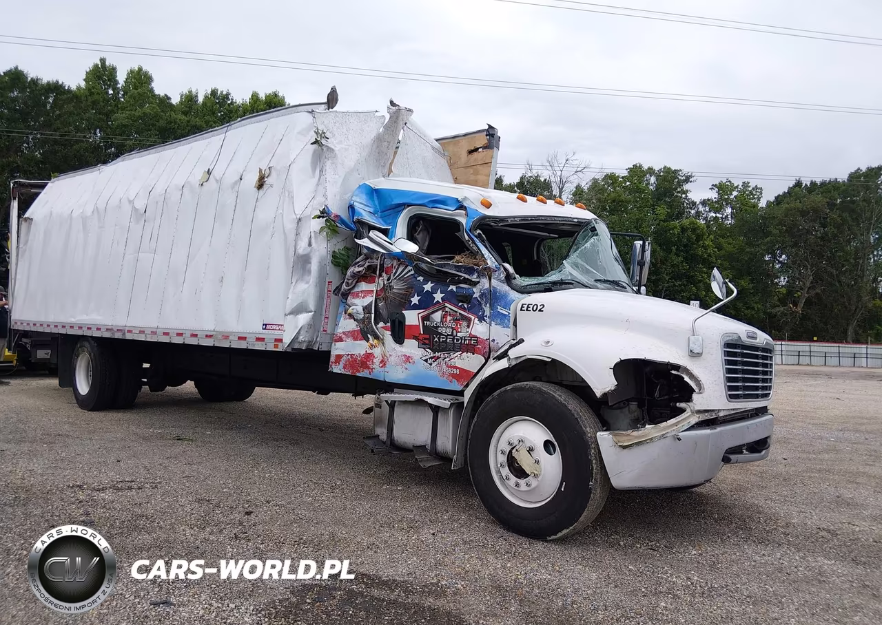 2023 Freightliner M2 106