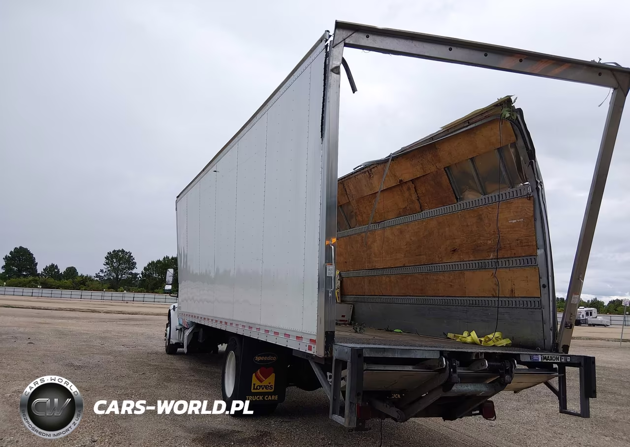 2023 Freightliner M2 106 VIN:3ALACWFC3PDUM8741 - 3