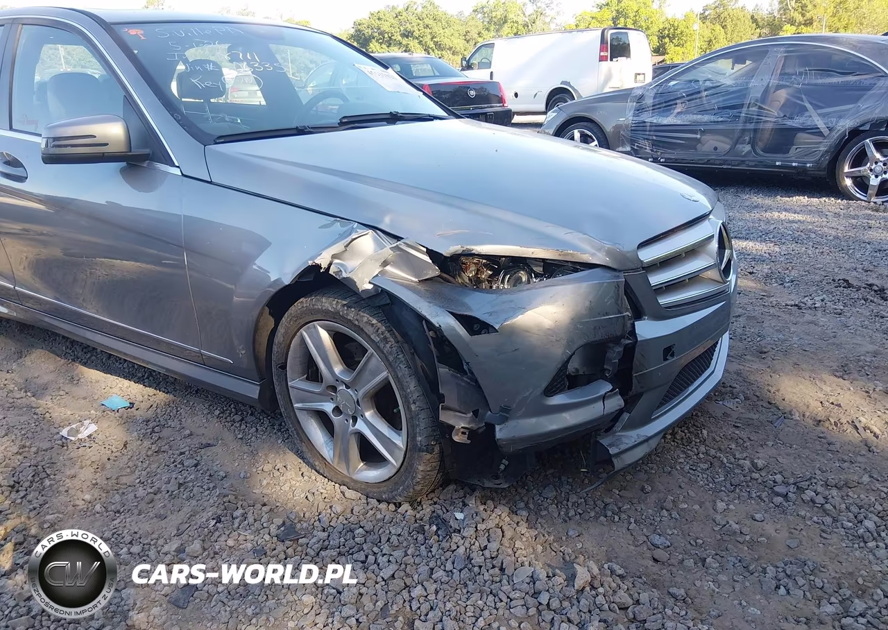 2010 Mercedes-Benz C 300 Sport VIN:WDDGF5EB1AR106335 - 6