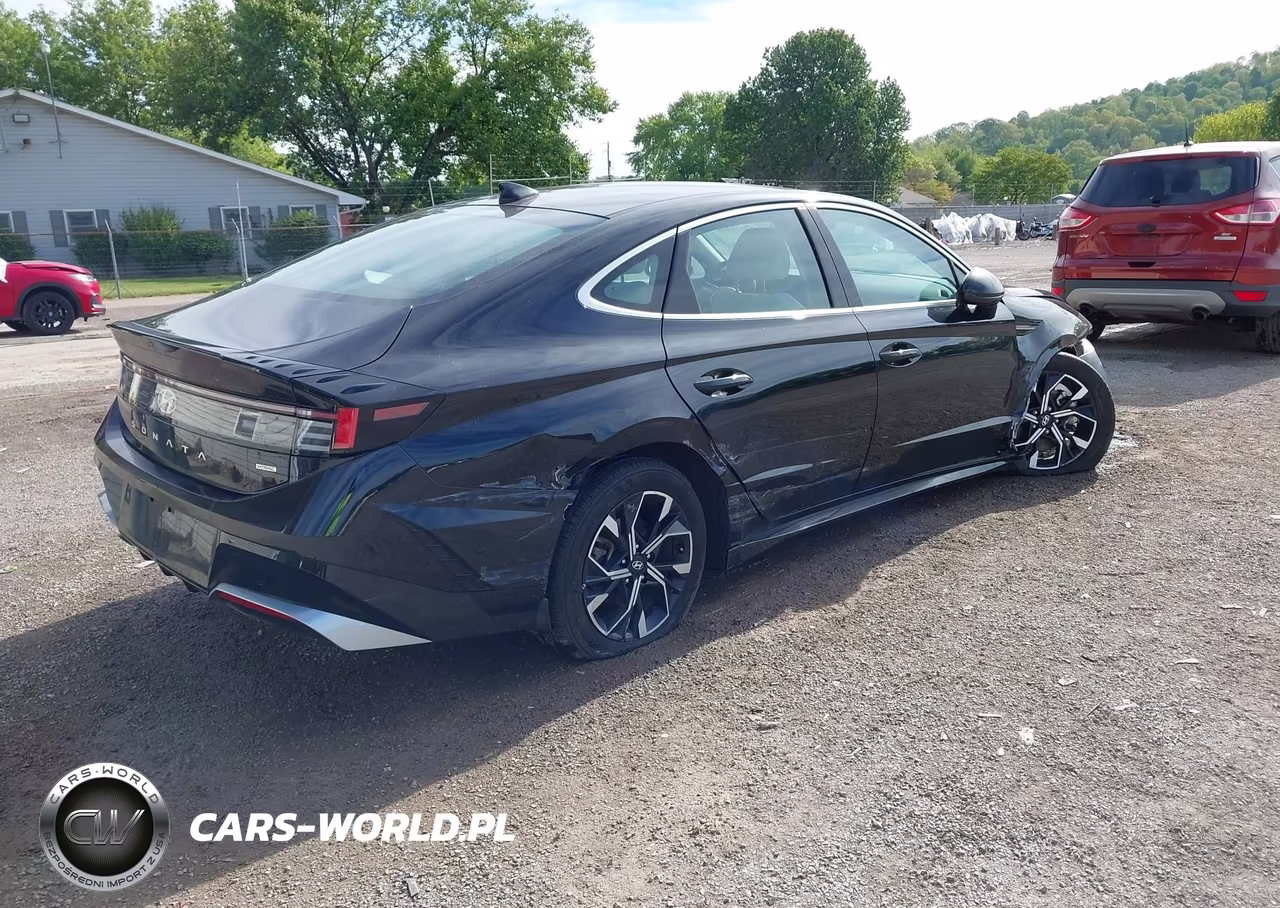 2025 Hyundai Sonata Sel VIN:KMHL64JA2SA505881 - 4