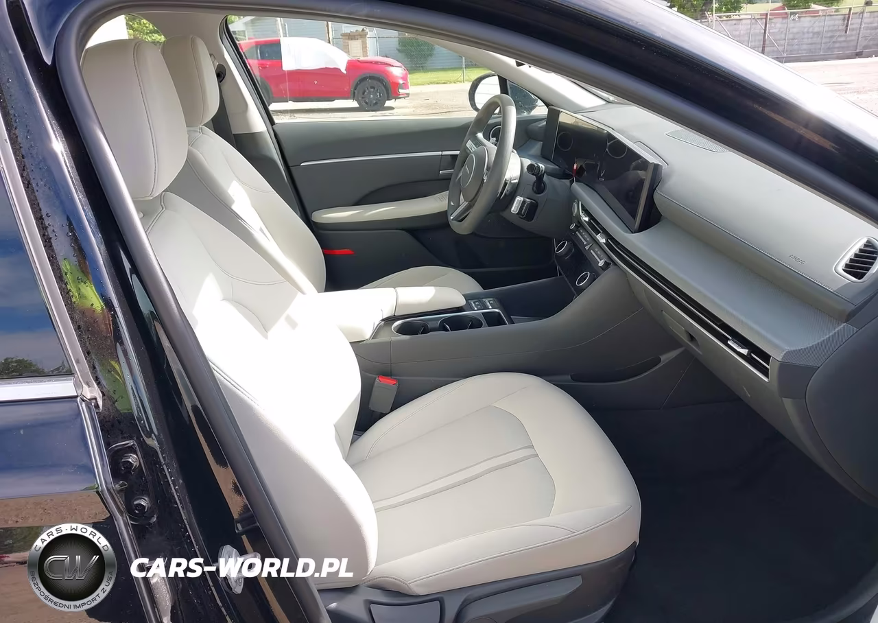 2025 Hyundai Sonata Sel VIN:KMHL64JA2SA505881 - 5
