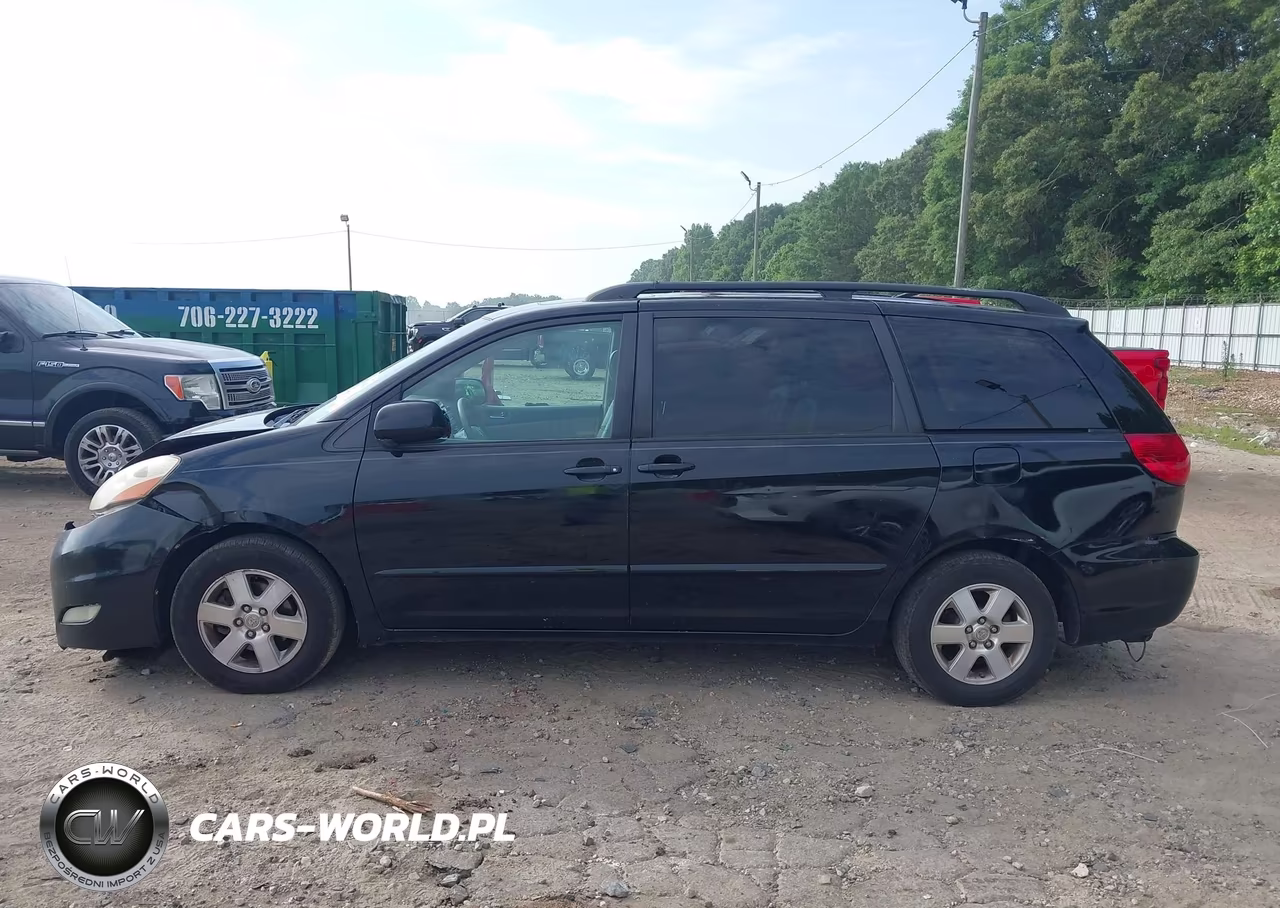 2010 Toyota Sienna Xle VIN:5TDYK4CC4AS324450 - 14
