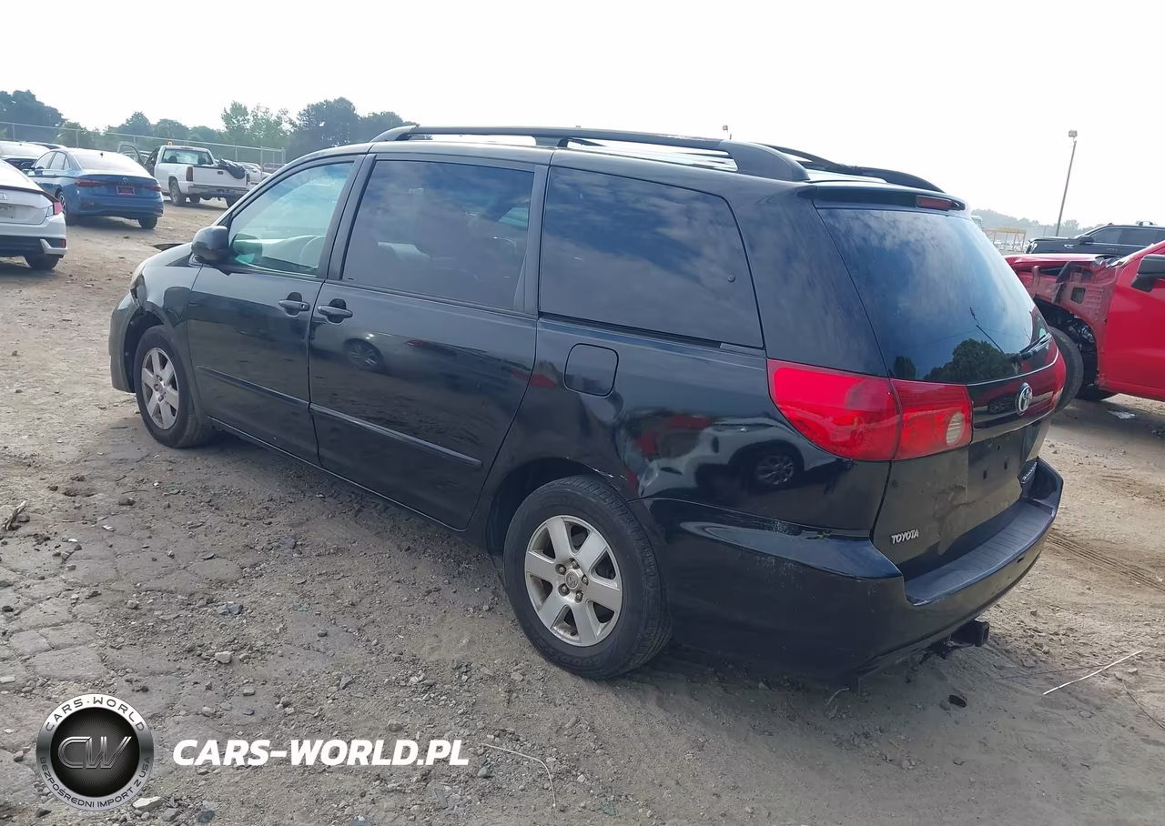2010 Toyota Sienna Xle VIN:5TDYK4CC4AS324450 - 3