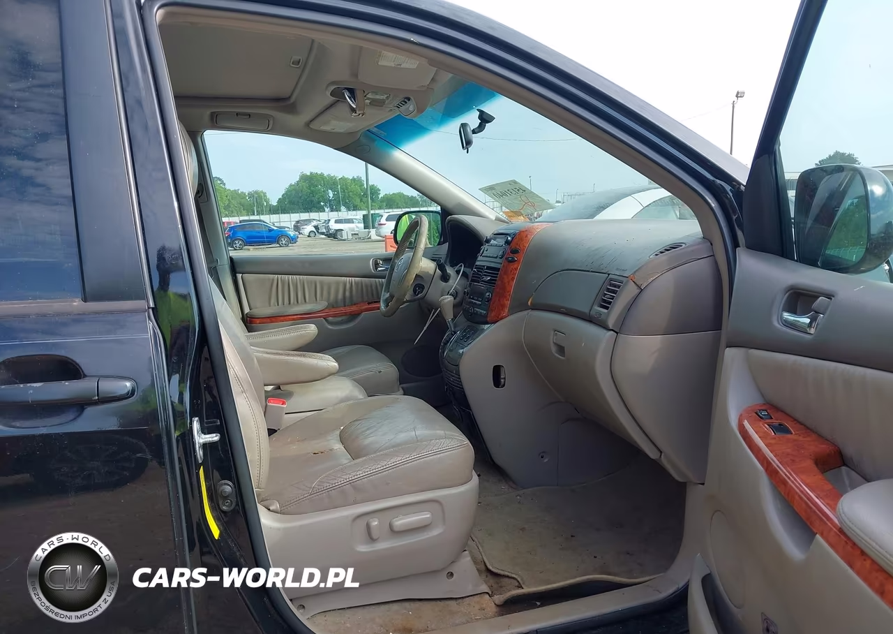 2010 Toyota Sienna Xle VIN:5TDYK4CC4AS324450 - 5