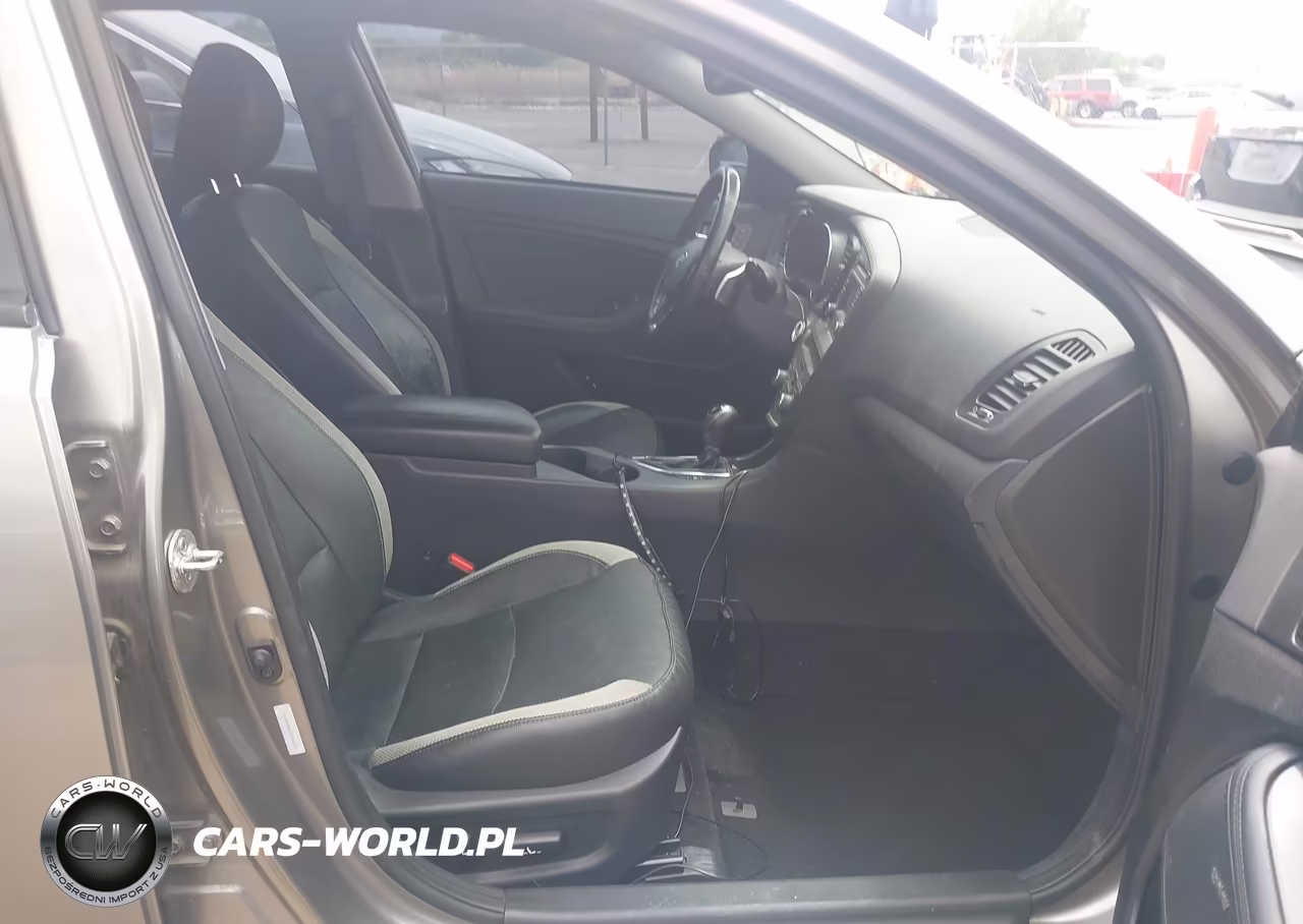 2012 Kia Optima Sx VIN:5XXGR4A65CG001971 - 5