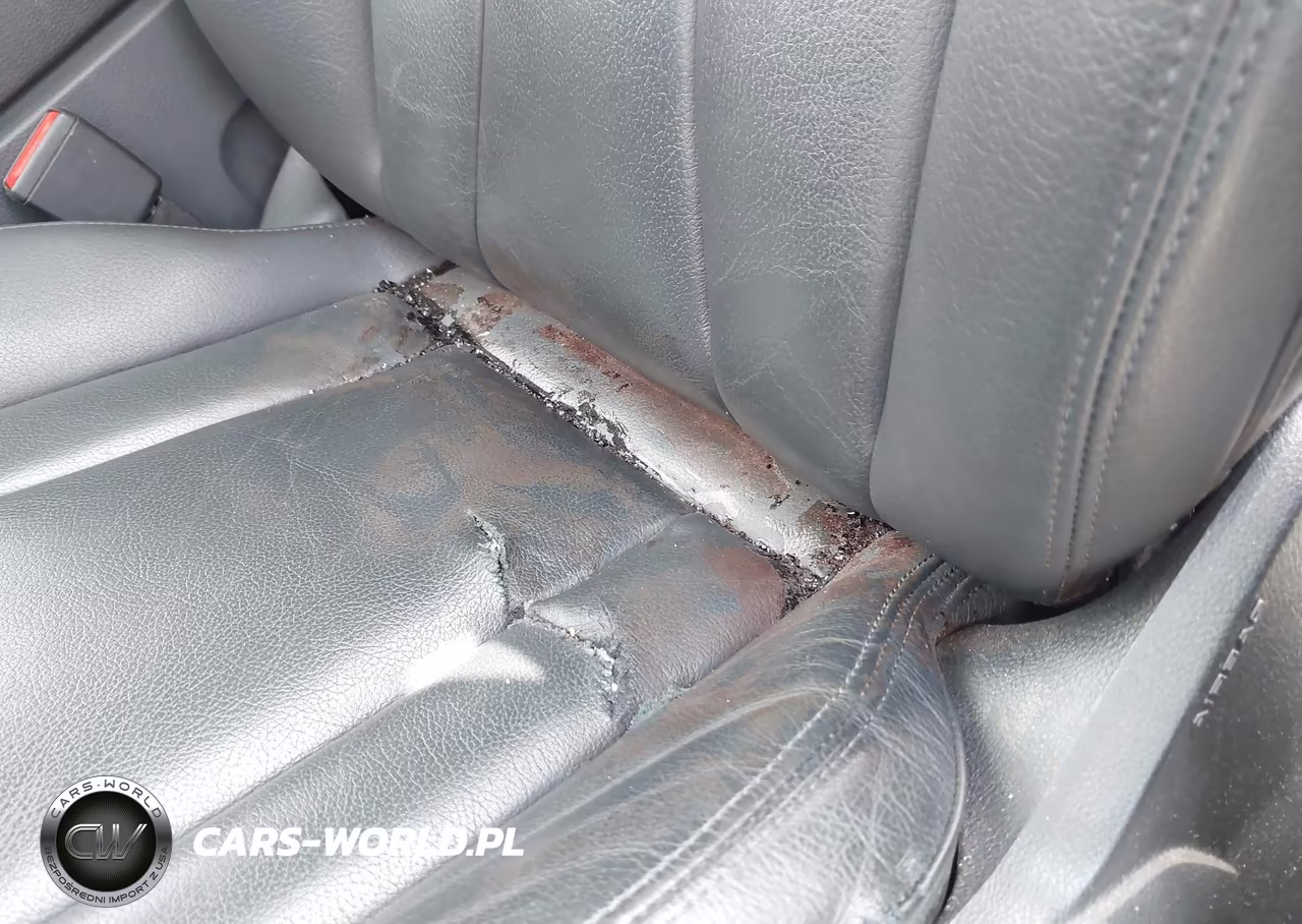 2018 Audi Q7 3.0T Premium VIN:WA1LAAF7XJD004162 - 17