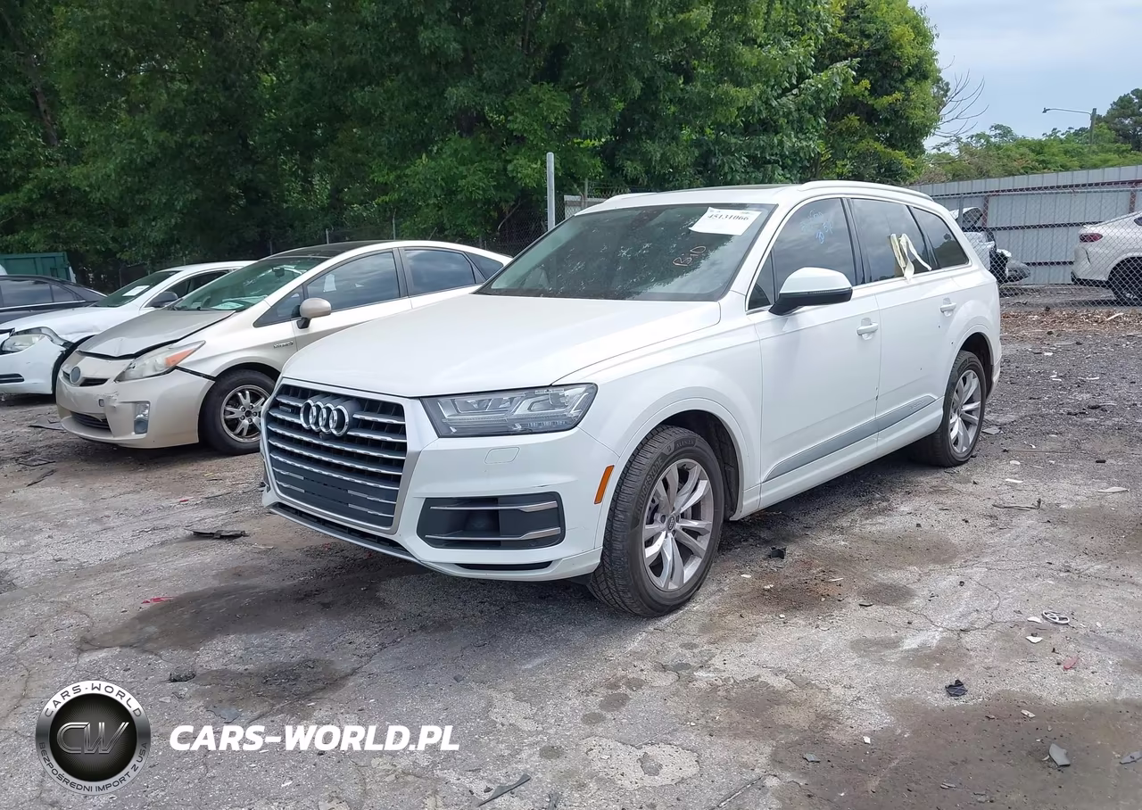 2018 Audi Q7 3.0T Premium VIN:WA1LAAF7XJD004162 - 2