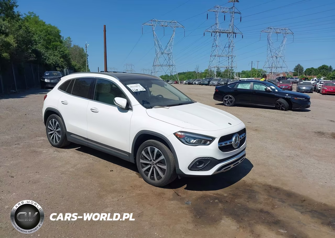2021 Mercedes-Benz Gla 250 4Matic – zdjęcie 1 z 16
