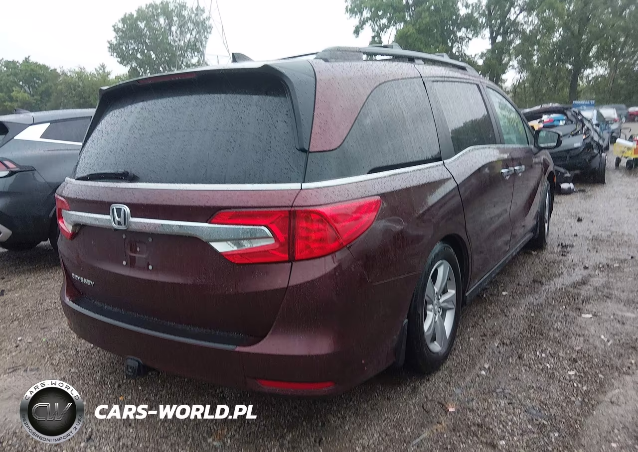 2018 Honda Odyssey Ex-L VIN:5FNRL6H70JB064125 - 4