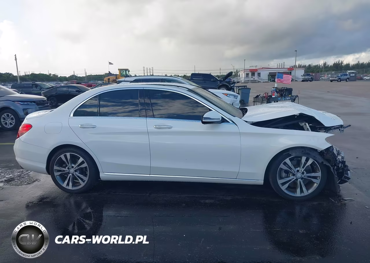 2016 Mercedes-Benz C 300 VIN:55SWF4JB5GU168940 - 13