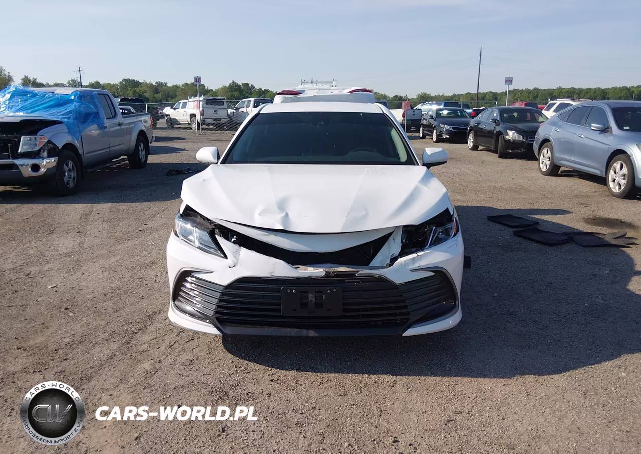 2024 Toyota Camry Le VIN:4T1C11AK1RU196869 - 12