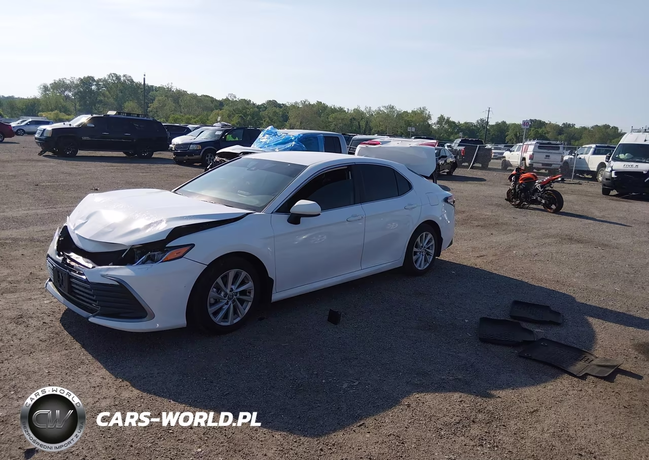 2024 Toyota Camry Le VIN:4T1C11AK1RU196869 - 2