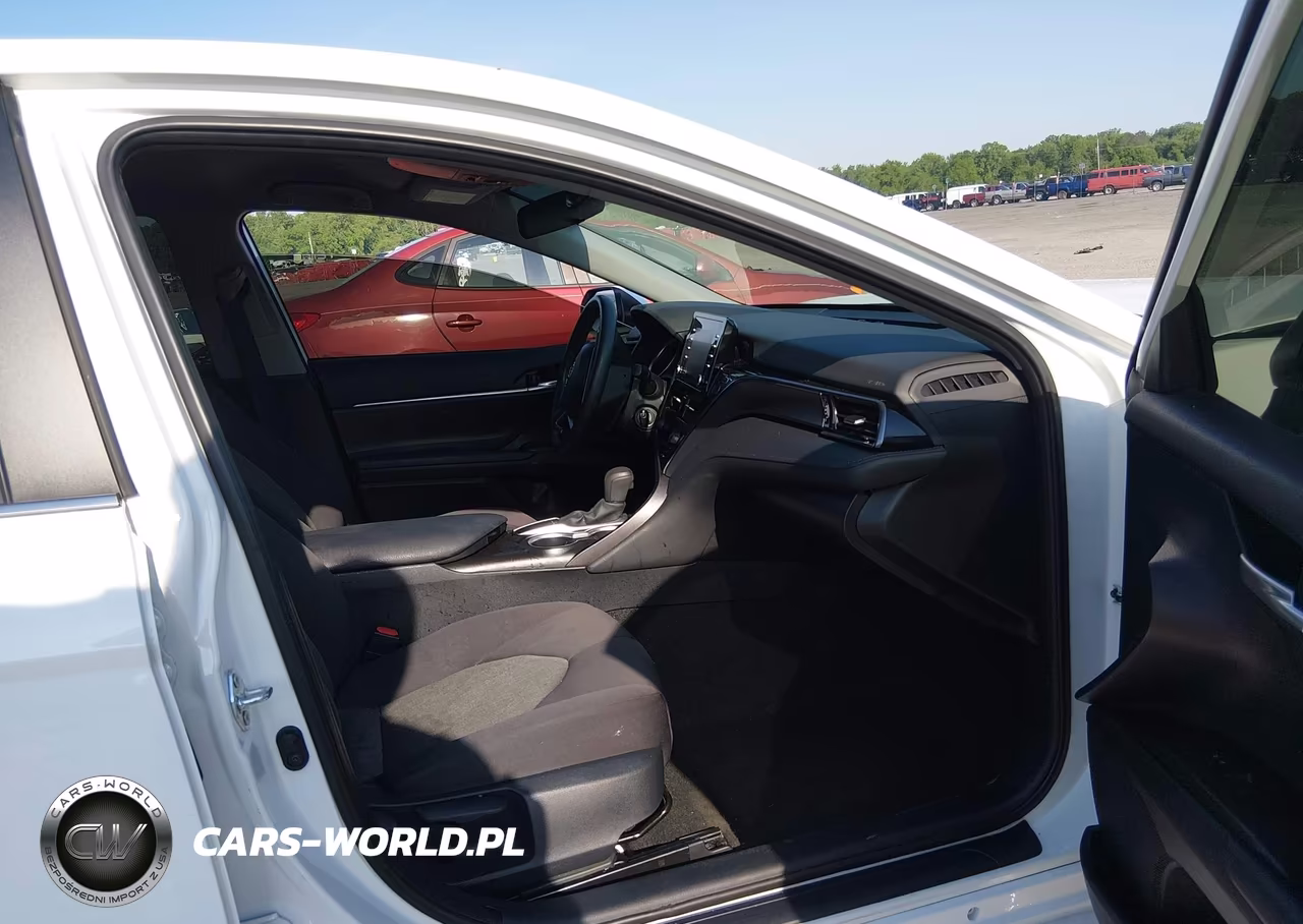 2024 Toyota Camry Le VIN:4T1C11AK1RU196869 - 5