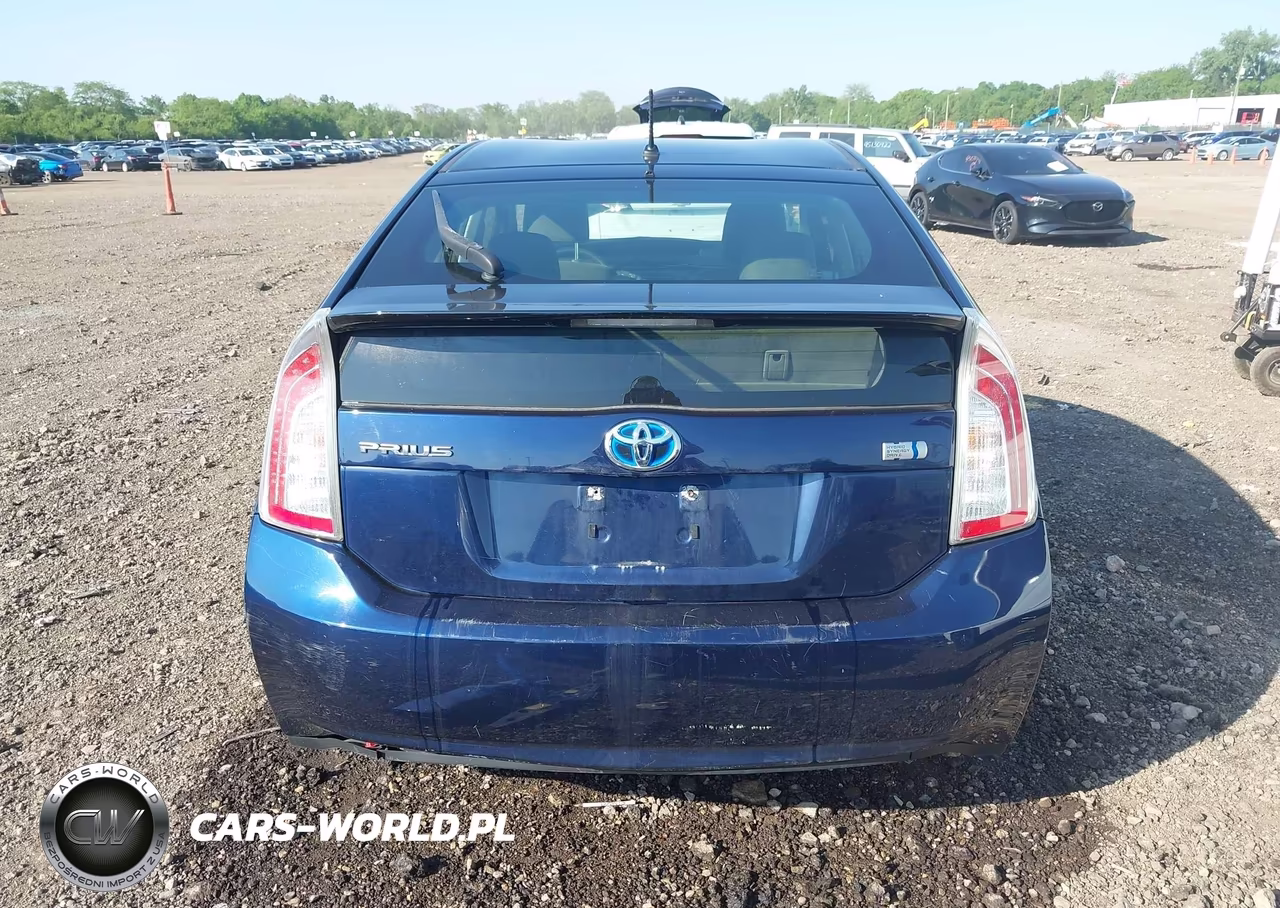 2012 Toyota Prius Two VIN:JTDKN3DUXC1497551 - 17