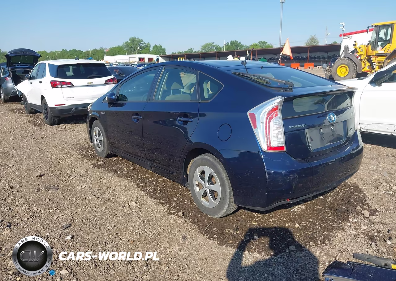 2012 Toyota Prius Two VIN:JTDKN3DUXC1497551 - 3