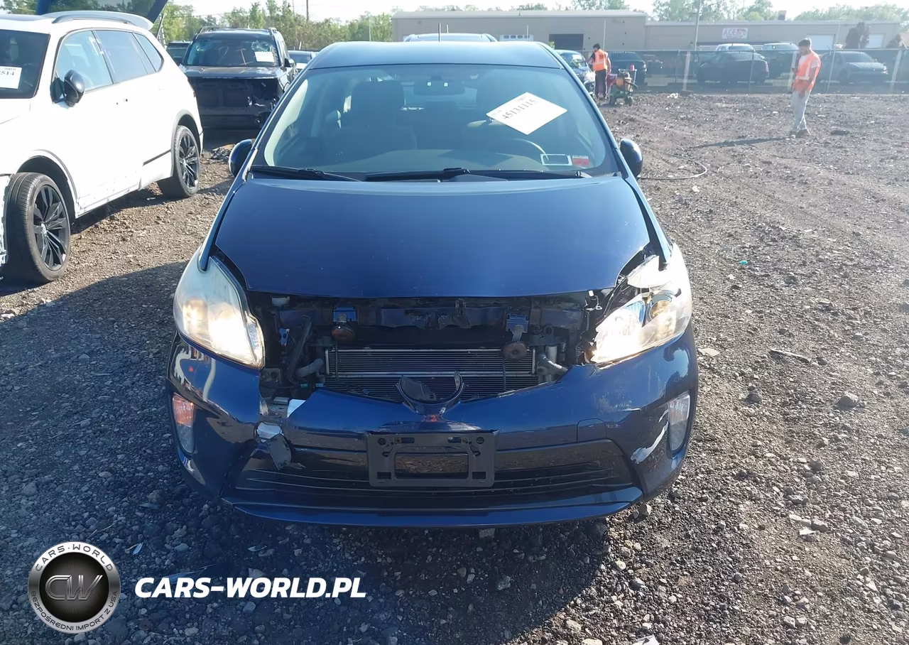 2012 Toyota Prius Two VIN:JTDKN3DUXC1497551 - 6