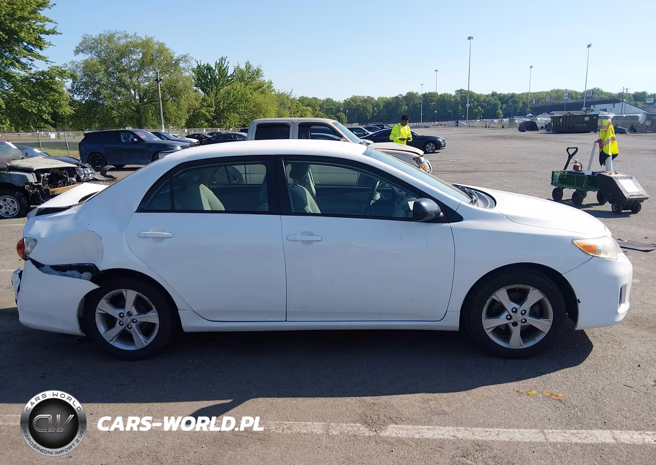 2012 Toyota Corolla Le VIN:2T1BU4EE8CC786620 - 13