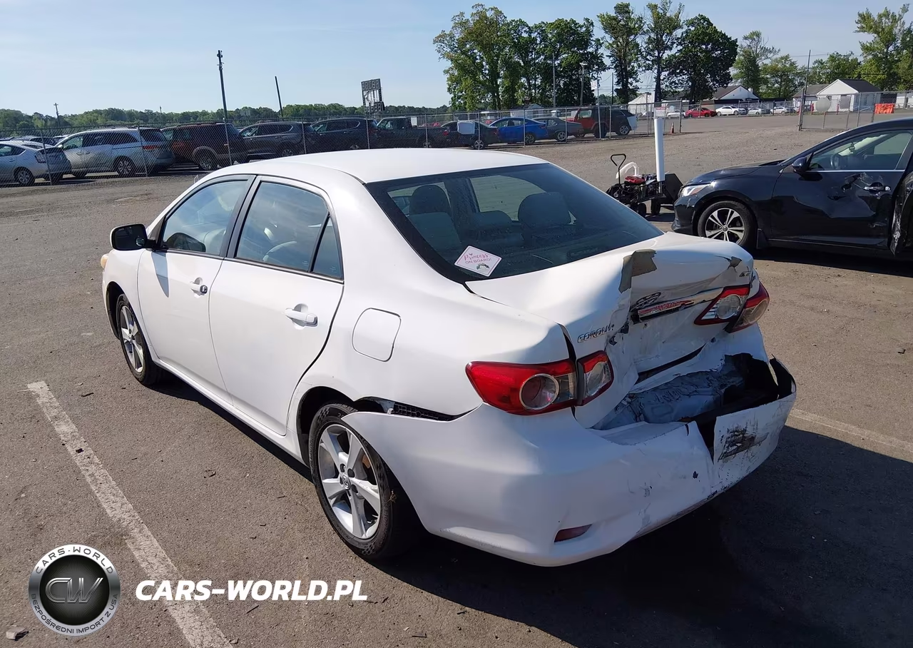 2012 Toyota Corolla Le VIN:2T1BU4EE8CC786620 - 3