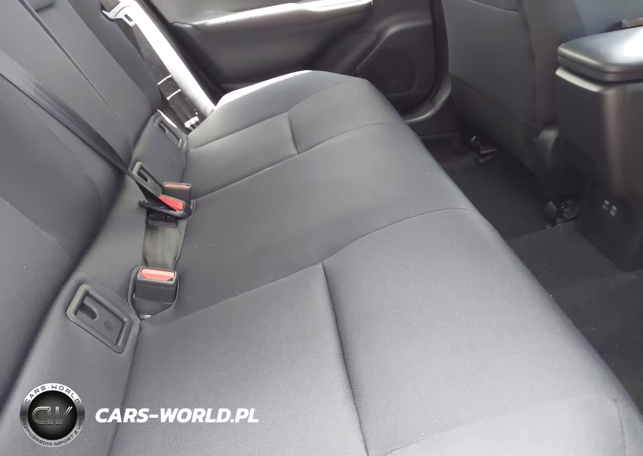 2026 Toyota Prius Le VIN:JTDACAAU8T3076507 - 8