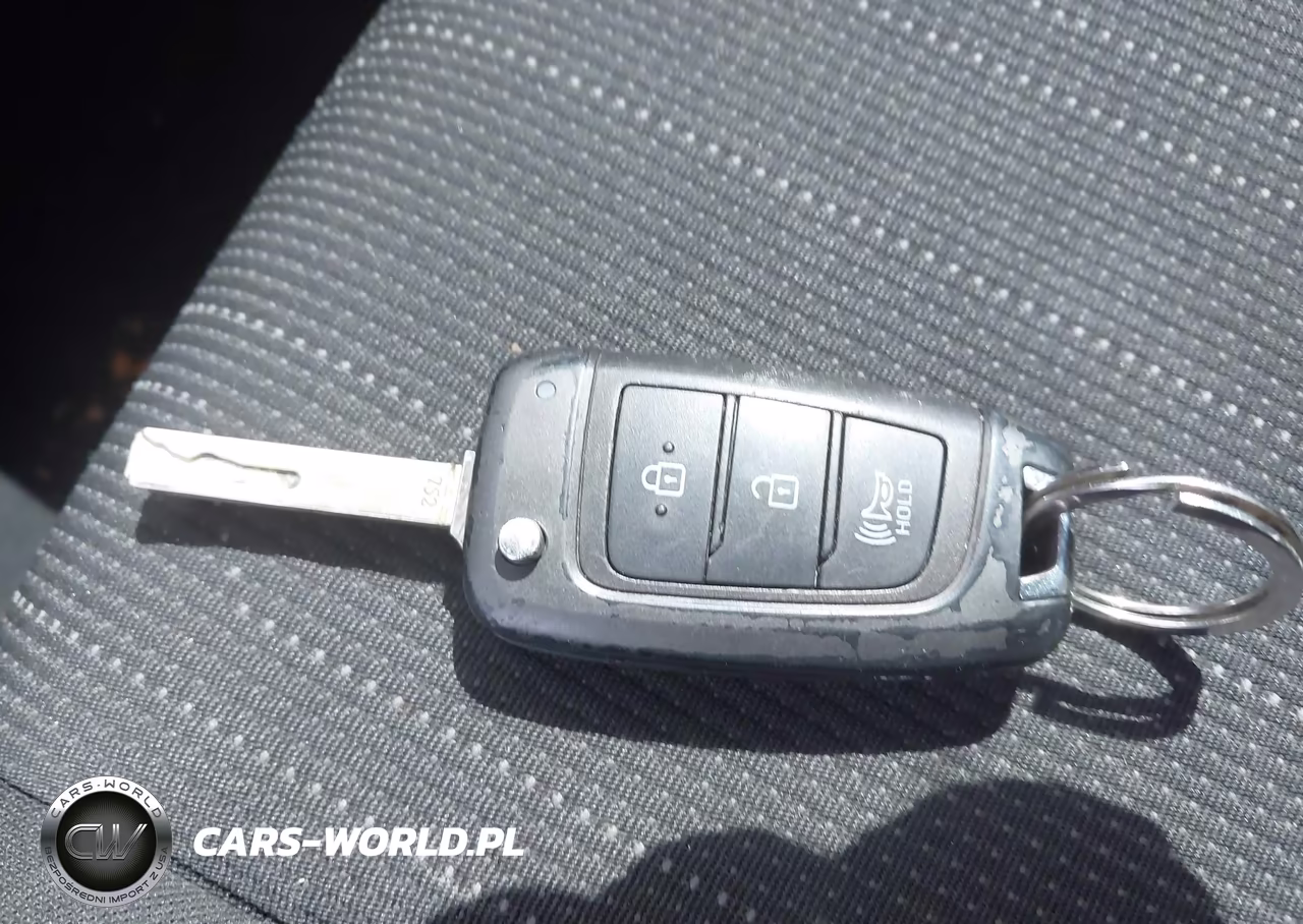 2021 Hyundai Venue Se VIN:KMHRB8A30MU066972 - 11