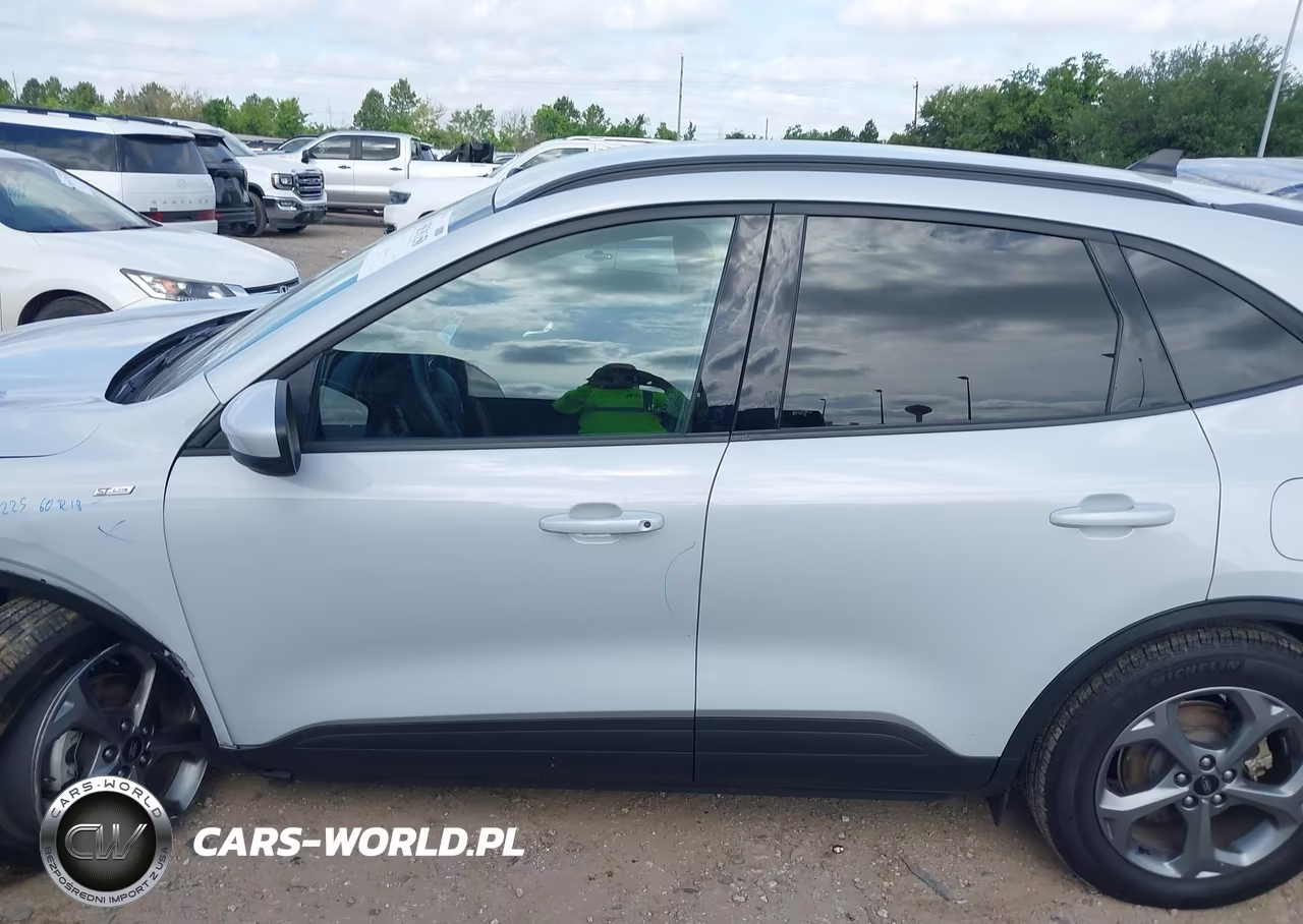 2025 Ford Escape St-Line Select VIN:1FMCU9NA8SUB19977 - 14