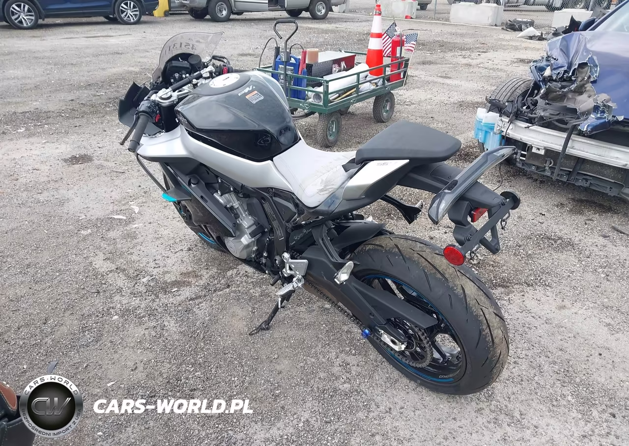 2026 Cf Moto 675Ss VIN:LCEPEVLP2T6006227 - 3