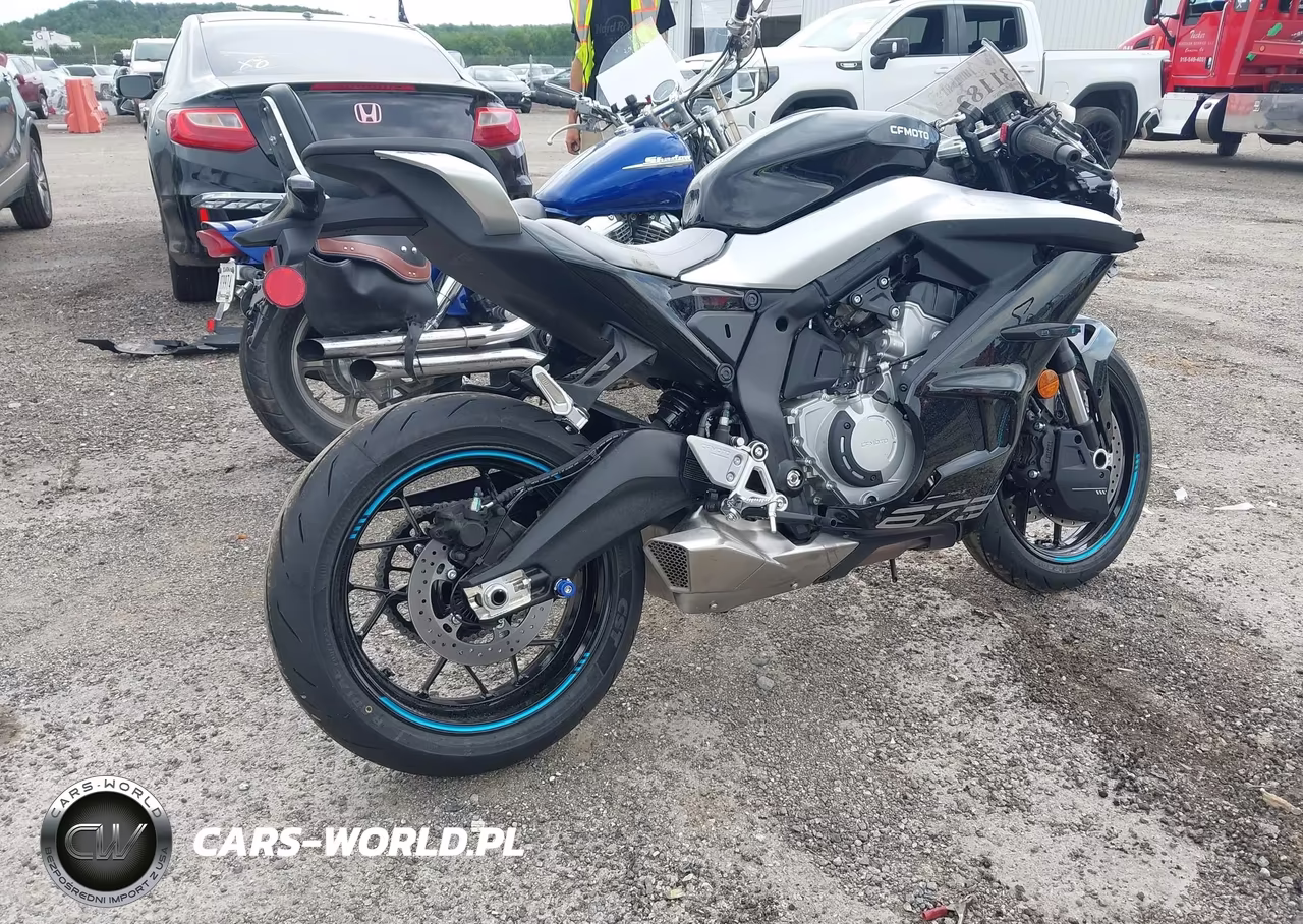 2026 Cf Moto 675Ss VIN:LCEPEVLP2T6006227 - 4