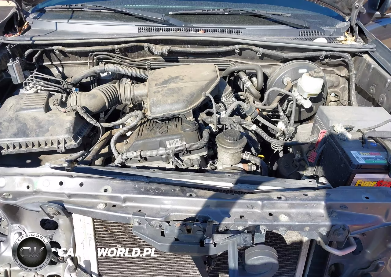2012 Toyota Tacoma VIN:5TFTX4CN7CX017266 - 10