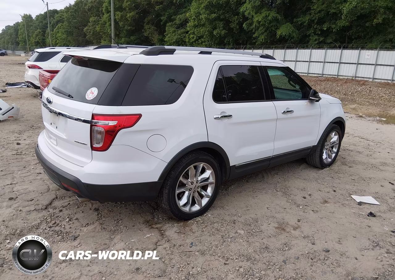 2014 Ford Explorer Xlt VIN:1FM5K7D85EGB82586 - 4