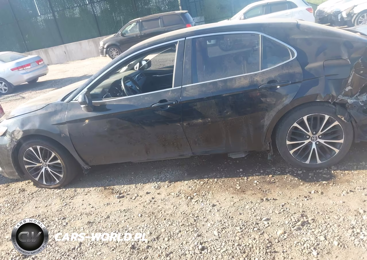 2018 Toyota Camry Se VIN:4T1B11HK7JU627754 - 14