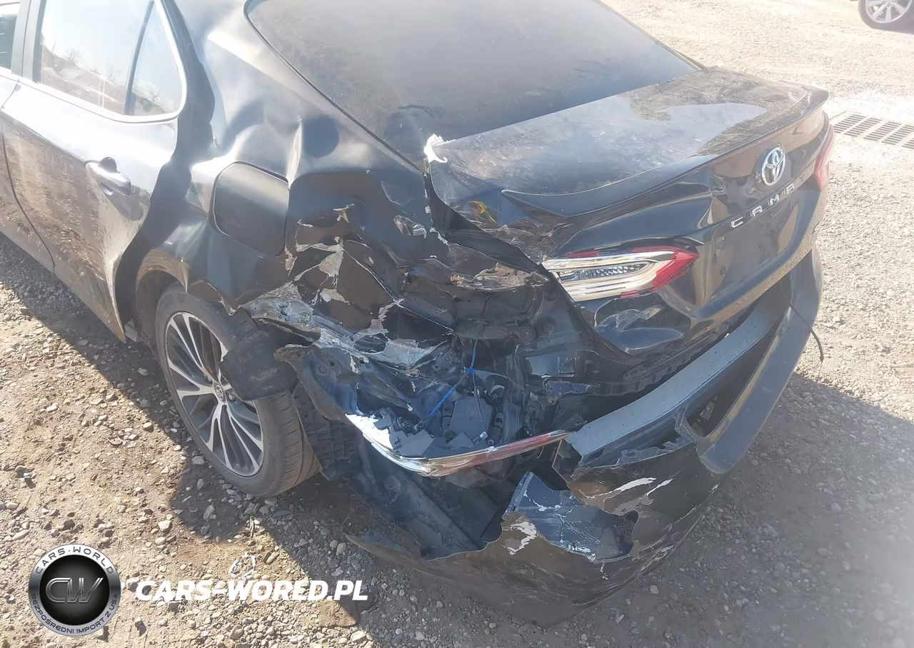 2018 Toyota Camry Se VIN:4T1B11HK7JU627754 - 6