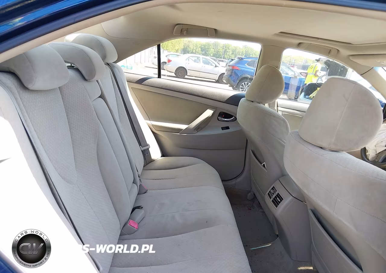 2007 Toyota Camry Hybrid VIN:JTNBB46KX73013636 - 8
