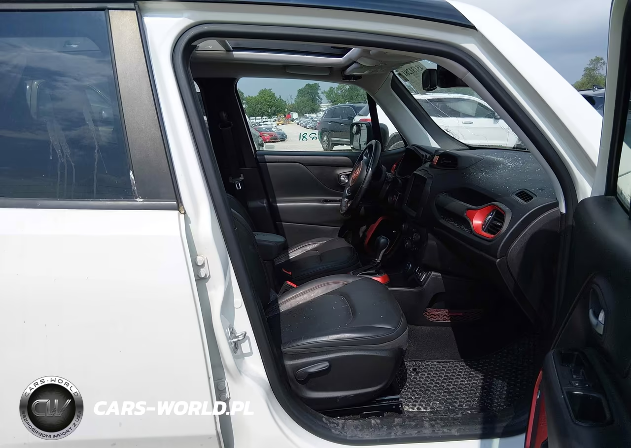2019 Jeep Renegade Trailhawk 4X4 VIN:ZACNJBC12KPJ88369 - 5
