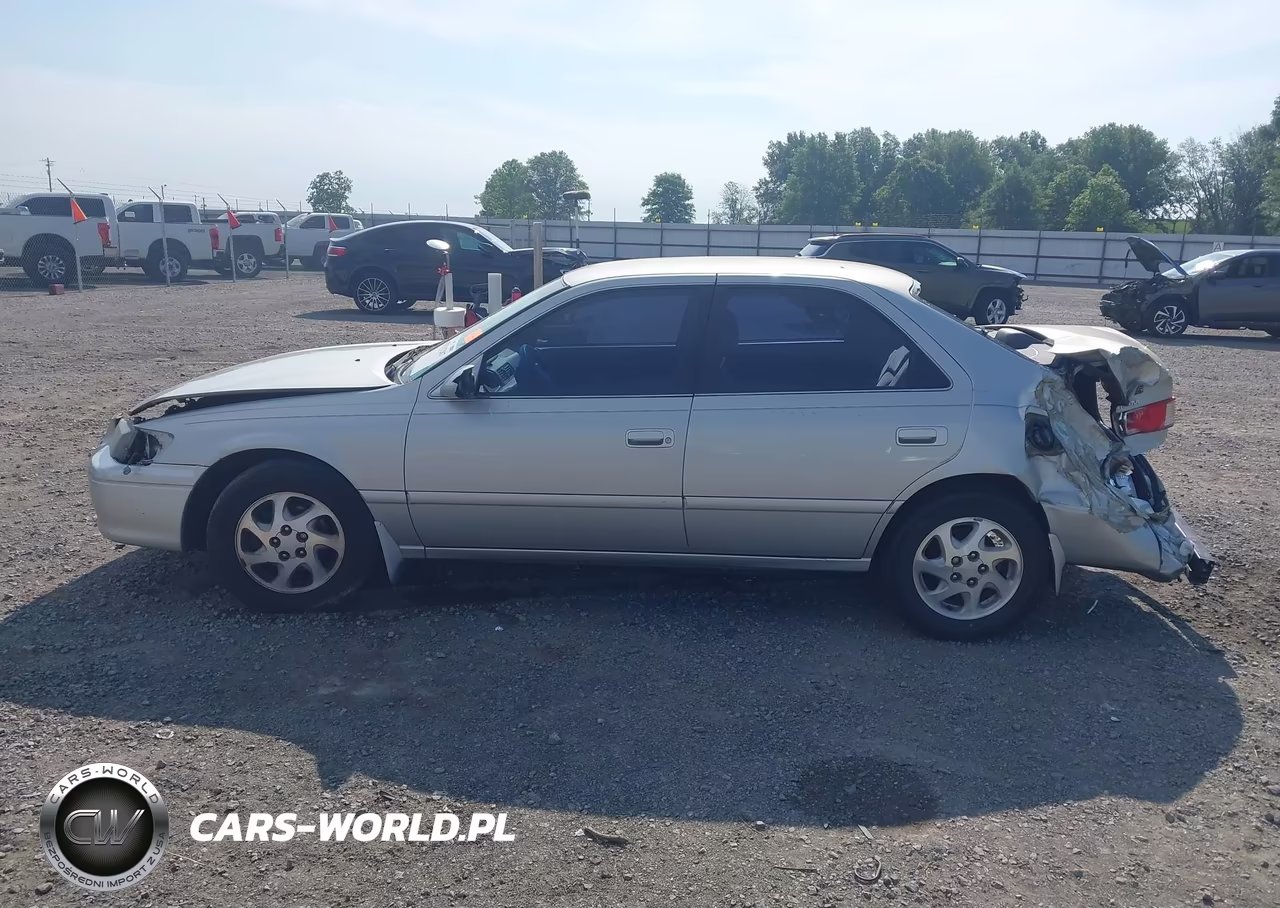 2001 Toyota Camry Le VIN:4T1BG22K31U102901 - 14