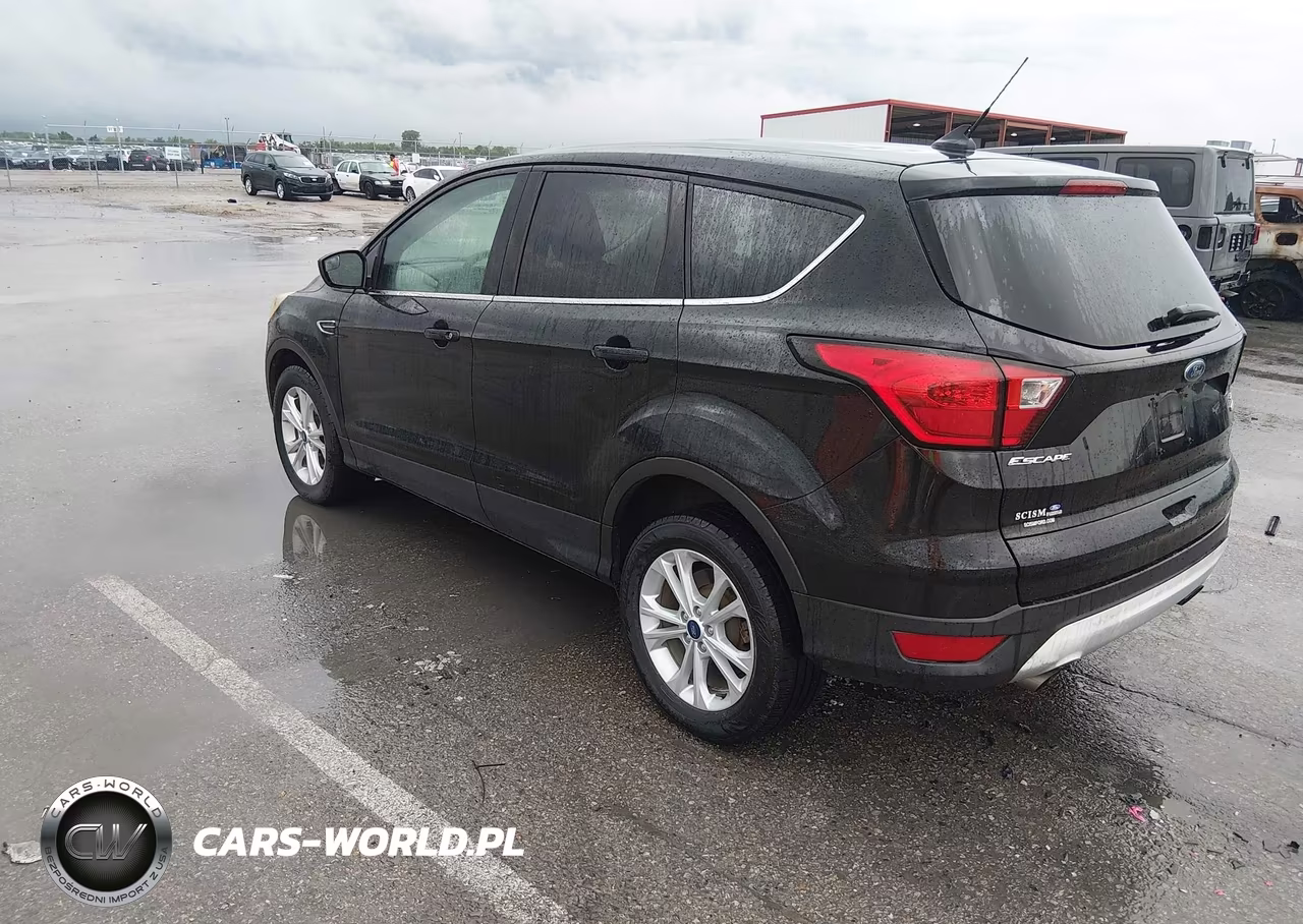 2019 Ford Escape Se VIN:1FMCU9GD6KUB80879 - 3