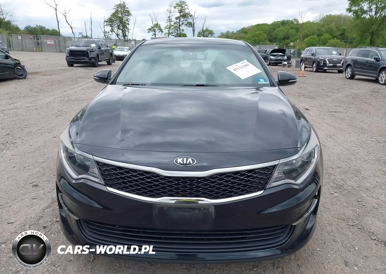 2018 Kia Optima Lx VIN:5XXGT4L3XJG182826 - 12