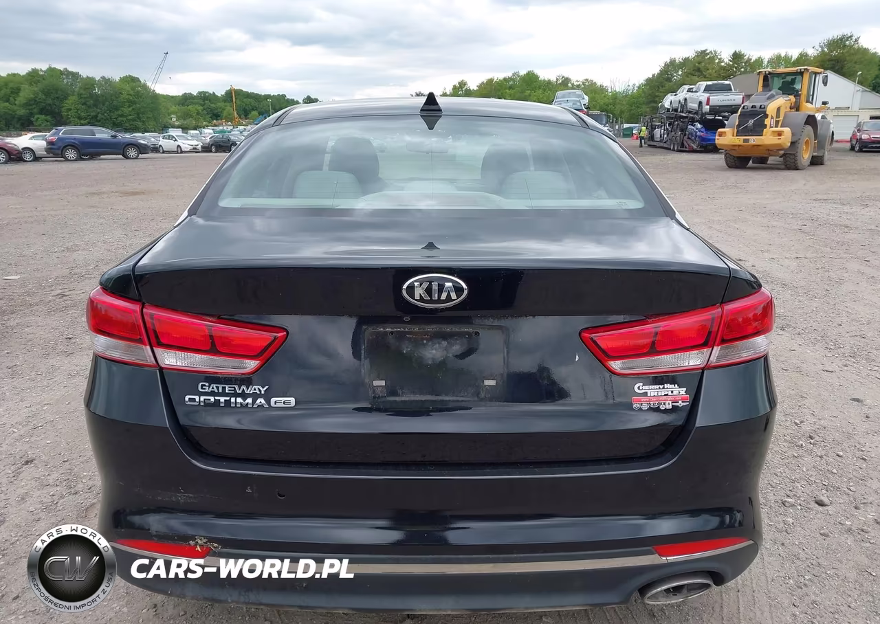 2018 Kia Optima Lx VIN:5XXGT4L3XJG182826 - 16
