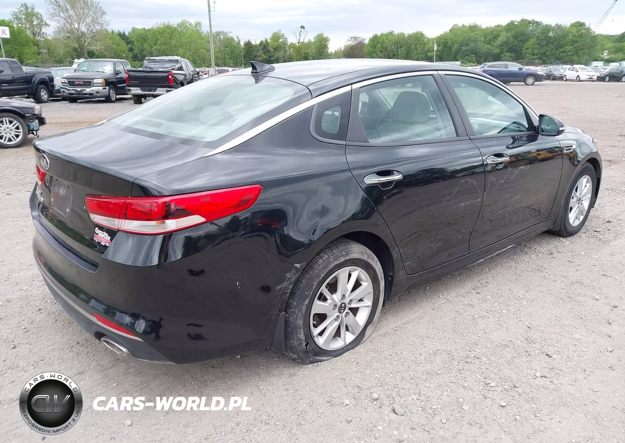 2018 Kia Optima Lx VIN:5XXGT4L3XJG182826 - 4
