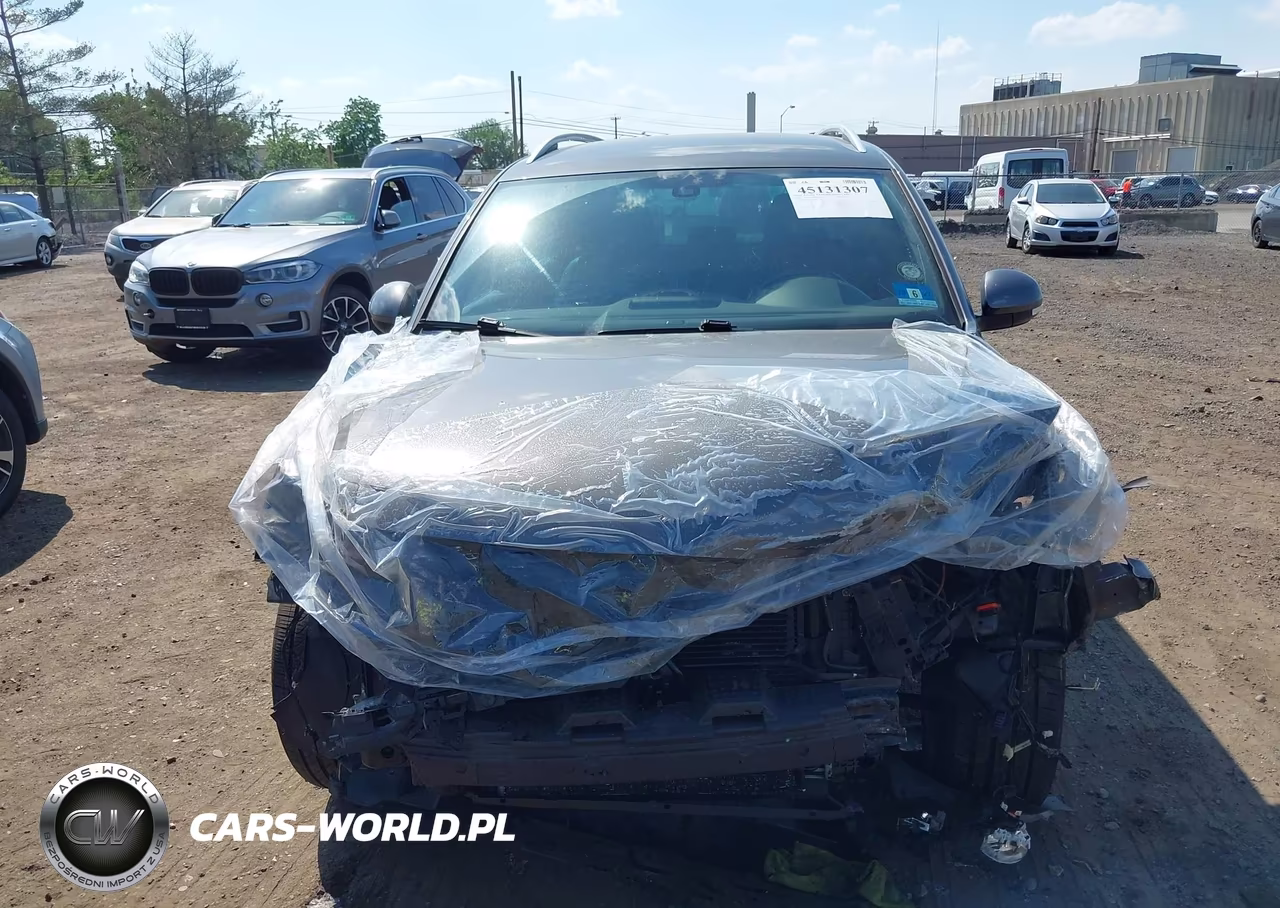 2016 Volkswagen Tiguan R-Line VIN:WVGBV7AX8GW612447 - 12
