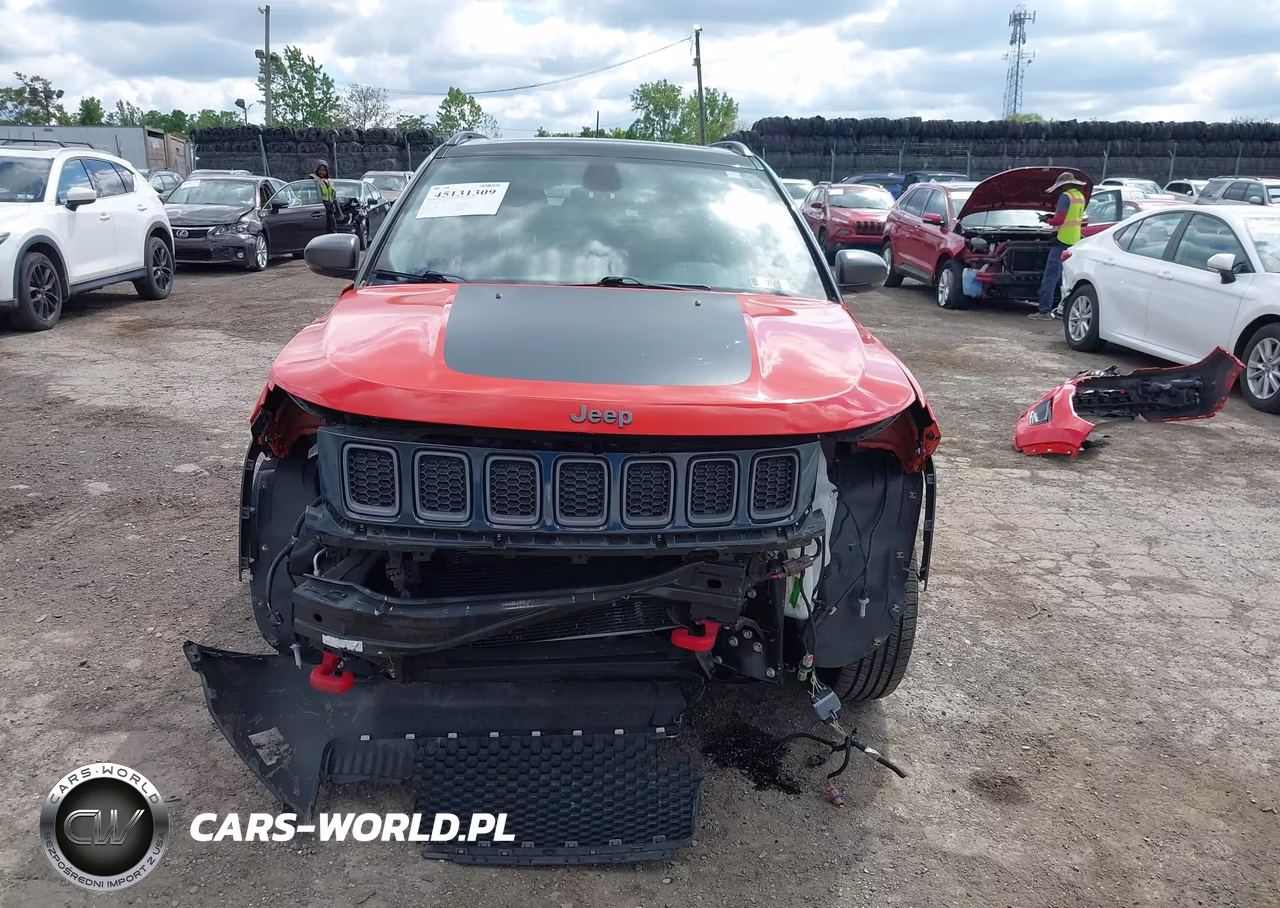 2018 Jeep Compass Trailhawk 4X4 VIN:3C4NJDDB8JT163067 - 13