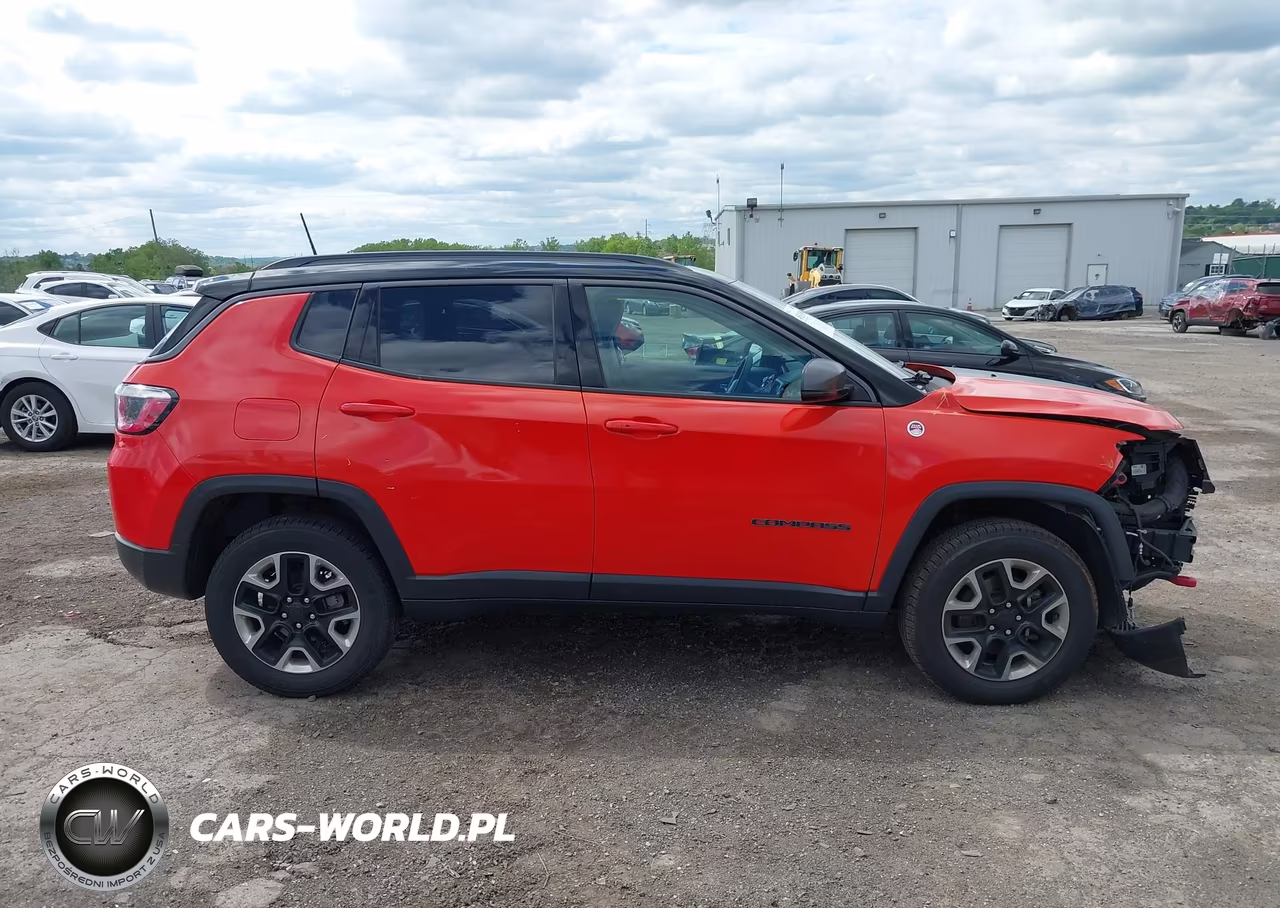 2018 Jeep Compass Trailhawk 4X4 VIN:3C4NJDDB8JT163067 - 14
