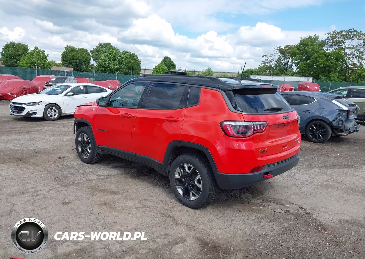 2018 Jeep Compass Trailhawk 4X4 VIN:3C4NJDDB8JT163067 - 3
