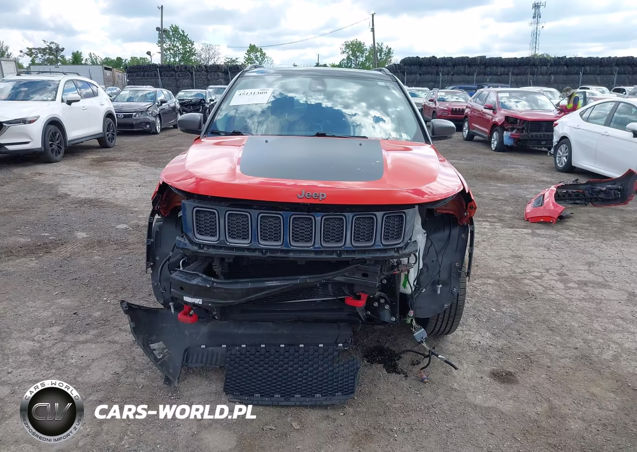 2018 Jeep Compass Trailhawk 4X4 VIN:3C4NJDDB8JT163067 - 6